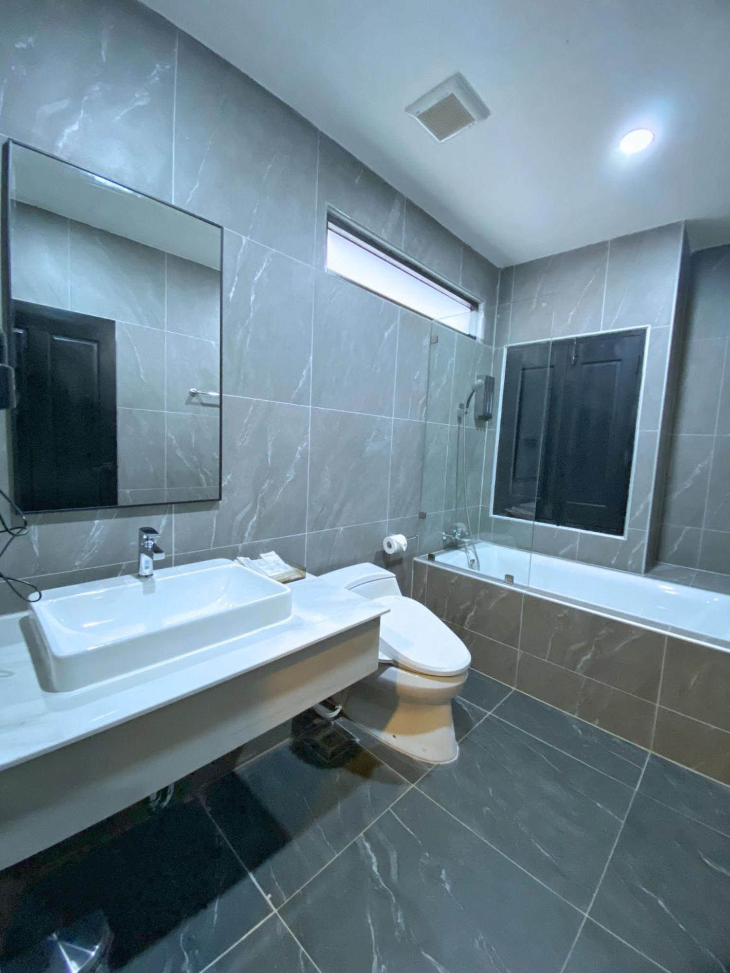 Bb Hotel Savannakhet Eksteriør bilde